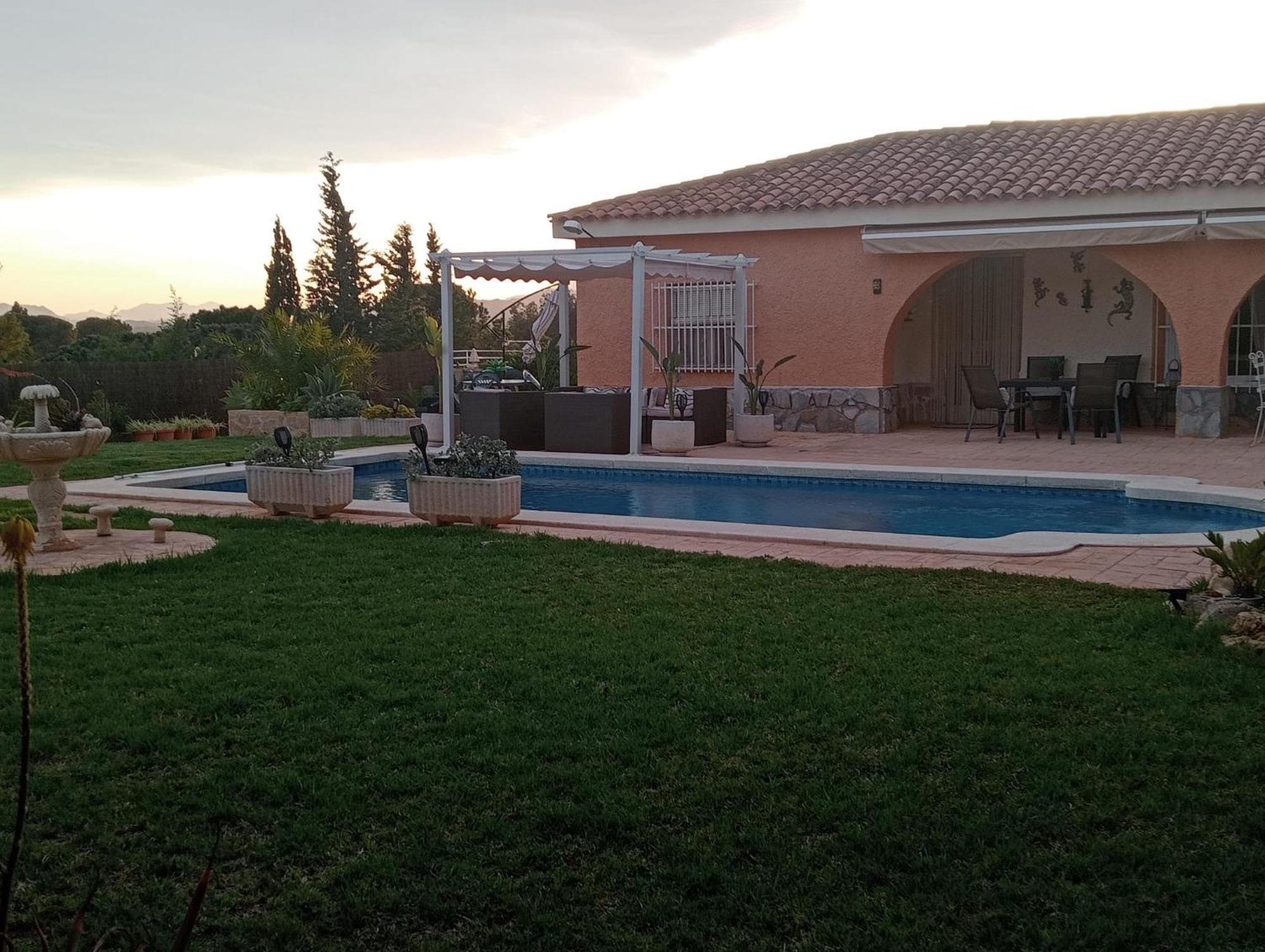 Villa Marovi Bonalba Alicante Exterior photo